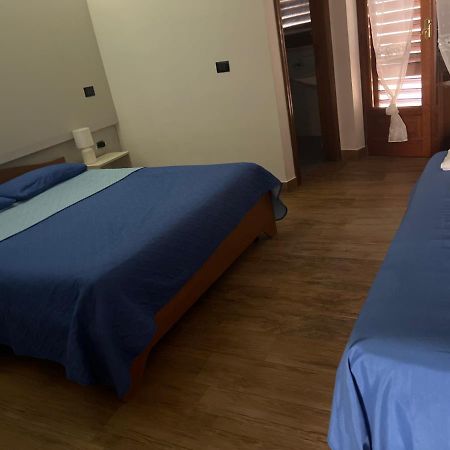 Leone Di Nemea - Νεμέος Λέων Hotel เรจโจ ดี คาลาเบีย ภายนอก รูปภาพ
